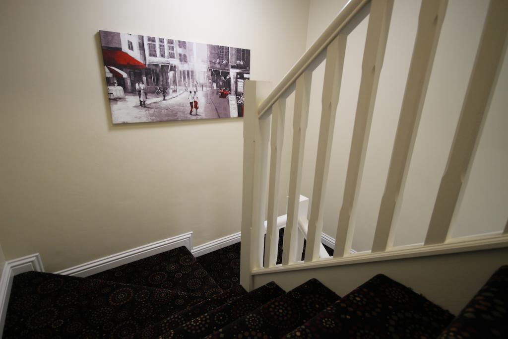 The Lion Hotel Blaenavon المظهر الخارجي الصورة
