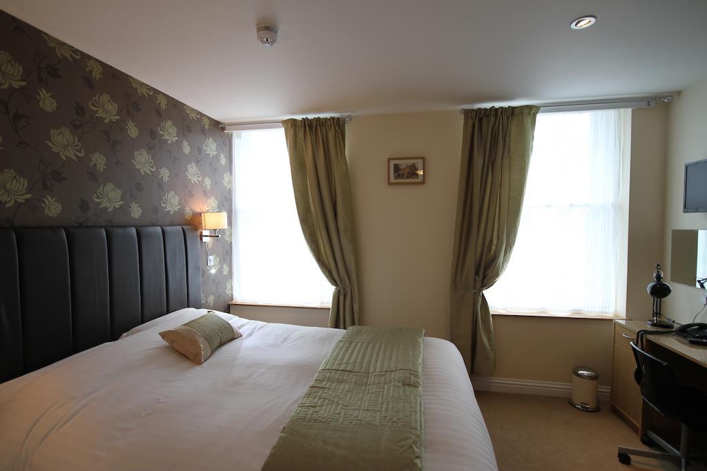 The Lion Hotel Blaenavon الغرفة الصورة