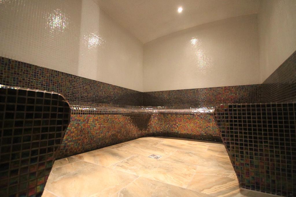 The Lion Hotel Blaenavon المظهر الخارجي الصورة